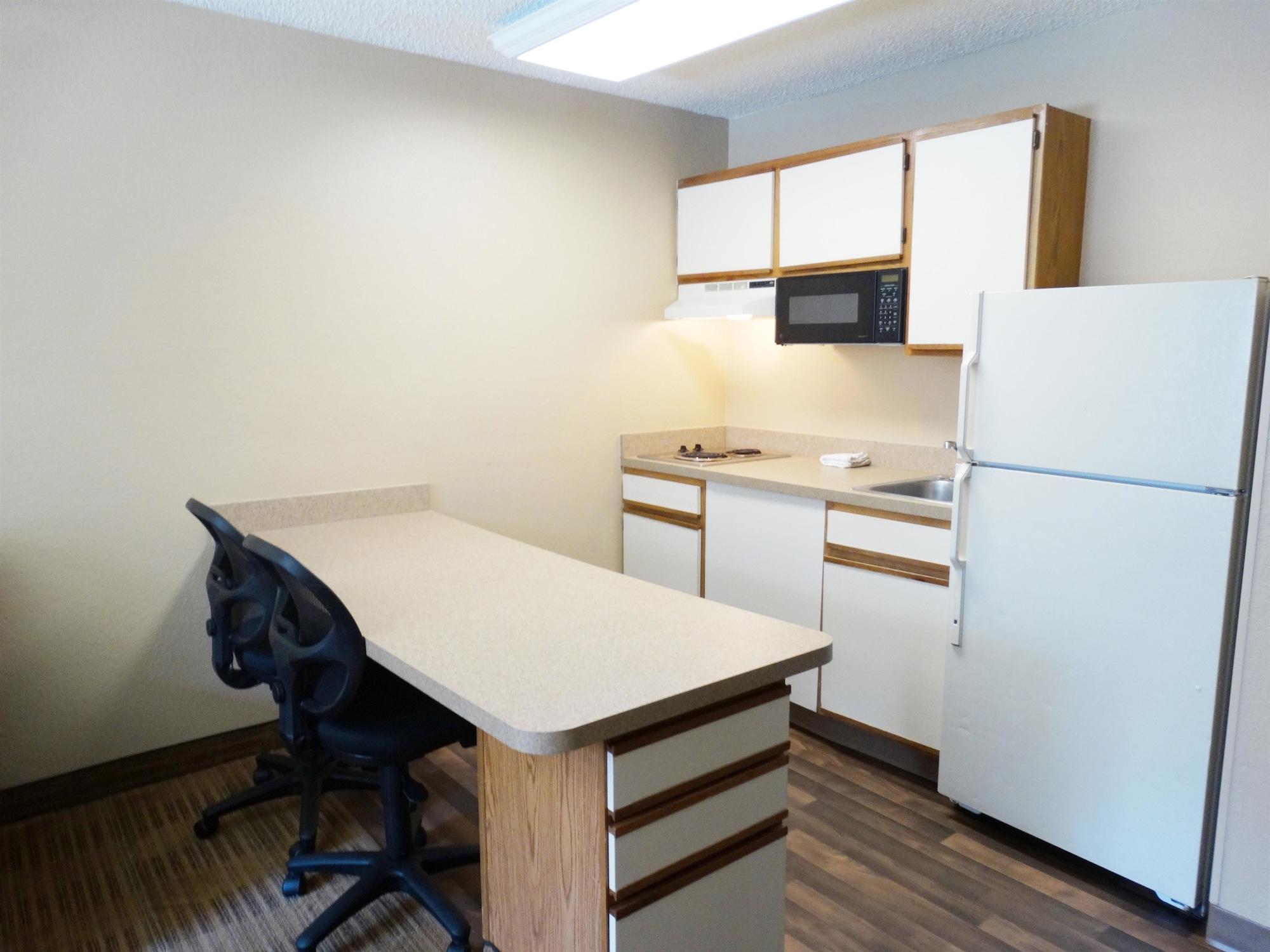 Extended Stay America Select Suites - Jacksonville Salisbury Rd Southpoint Exterior foto